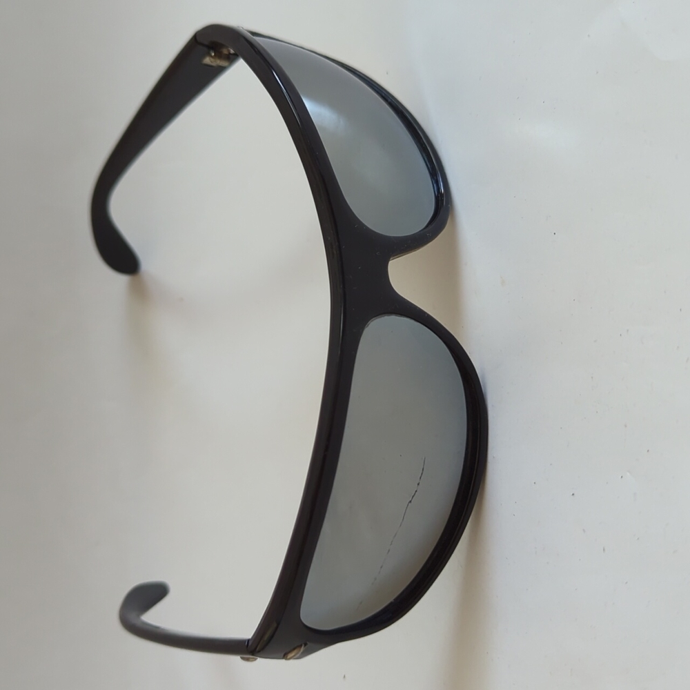 NWOT TrueVintage Large Wrap Biker style super dark smoke mirror lens sunglasses